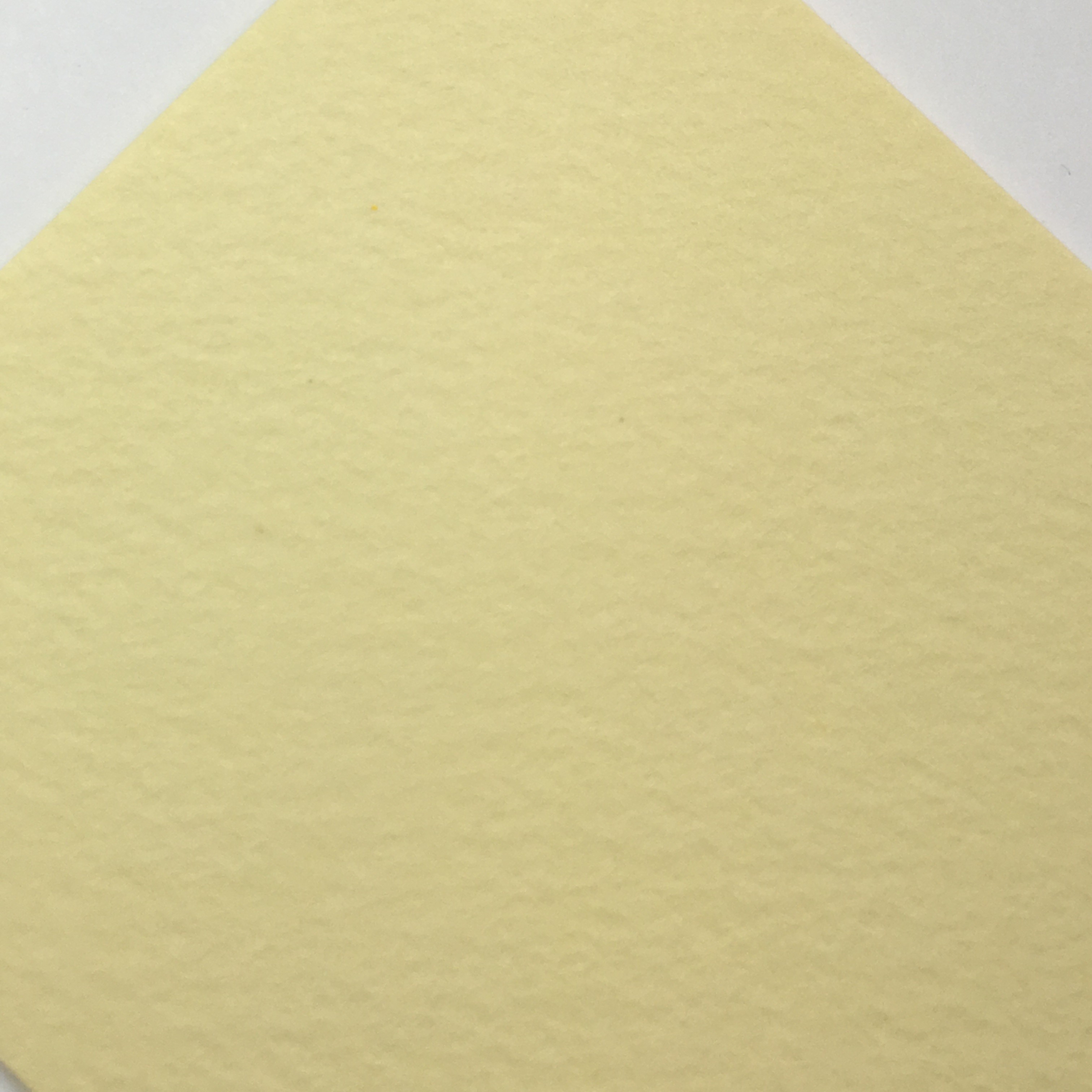 Дизайнерский картон с легкой текстурой Modigliani camoscio, 260г/м2, 30х30 см