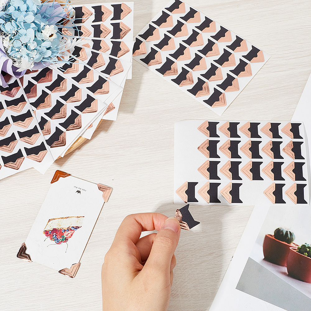 Лист наклеек, уголки для фотографий, красное золото, 12.5x9x0.07 мм, уголок 21x20 мм