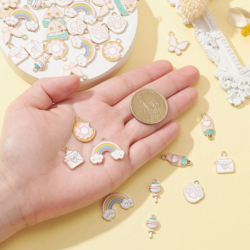 Набор подвесок Детский мир, светлое золото, 8 штук, 15-25 мм