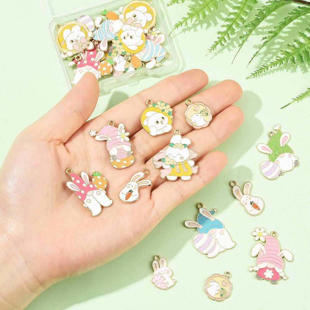 Набор подвесок с эмалью Весенние гномики, светлое золото, 12 штук, 19-33 мм