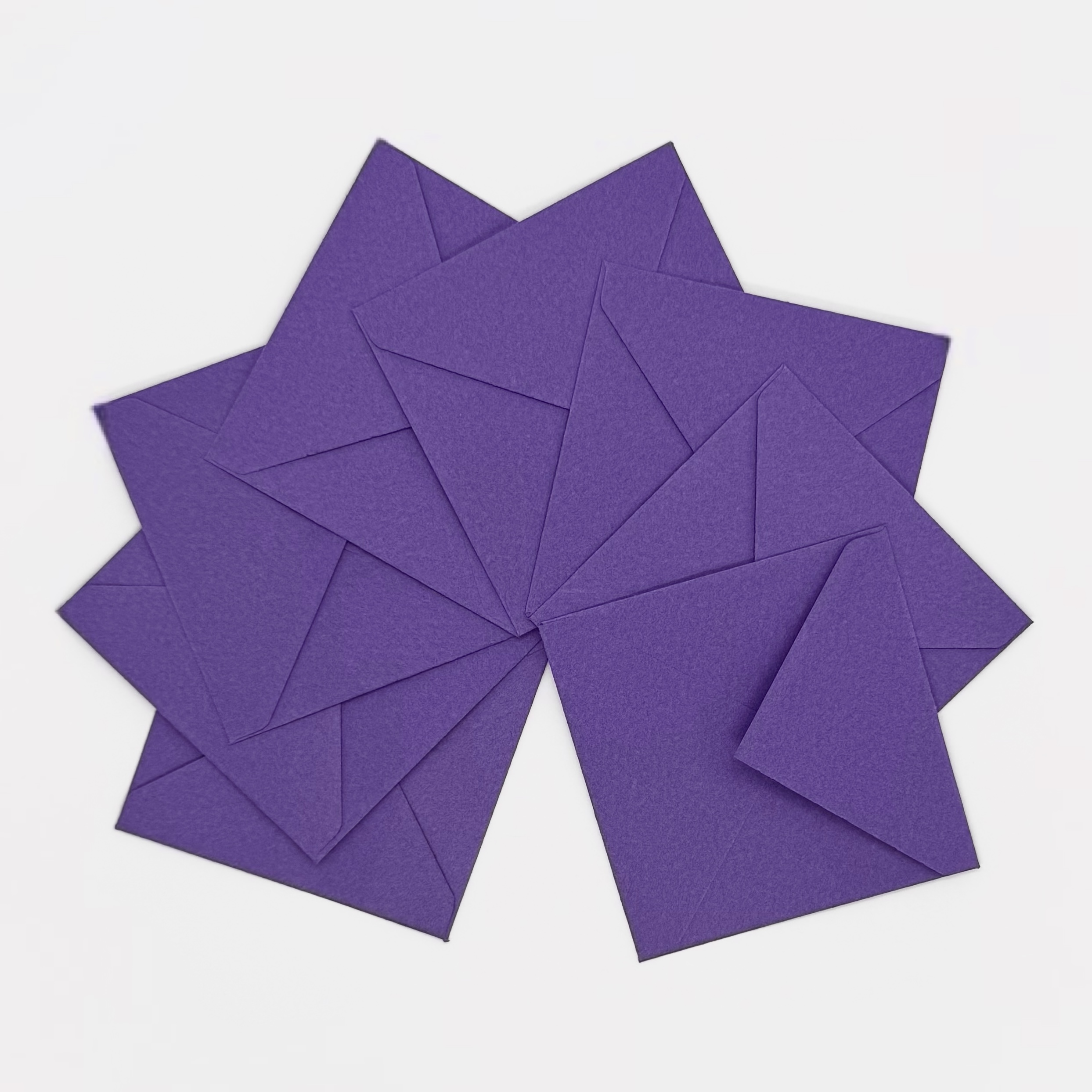 Конверт 75х75 мм, фиолетовый, треугольный клапан, 80 г/м2, 1 шт.