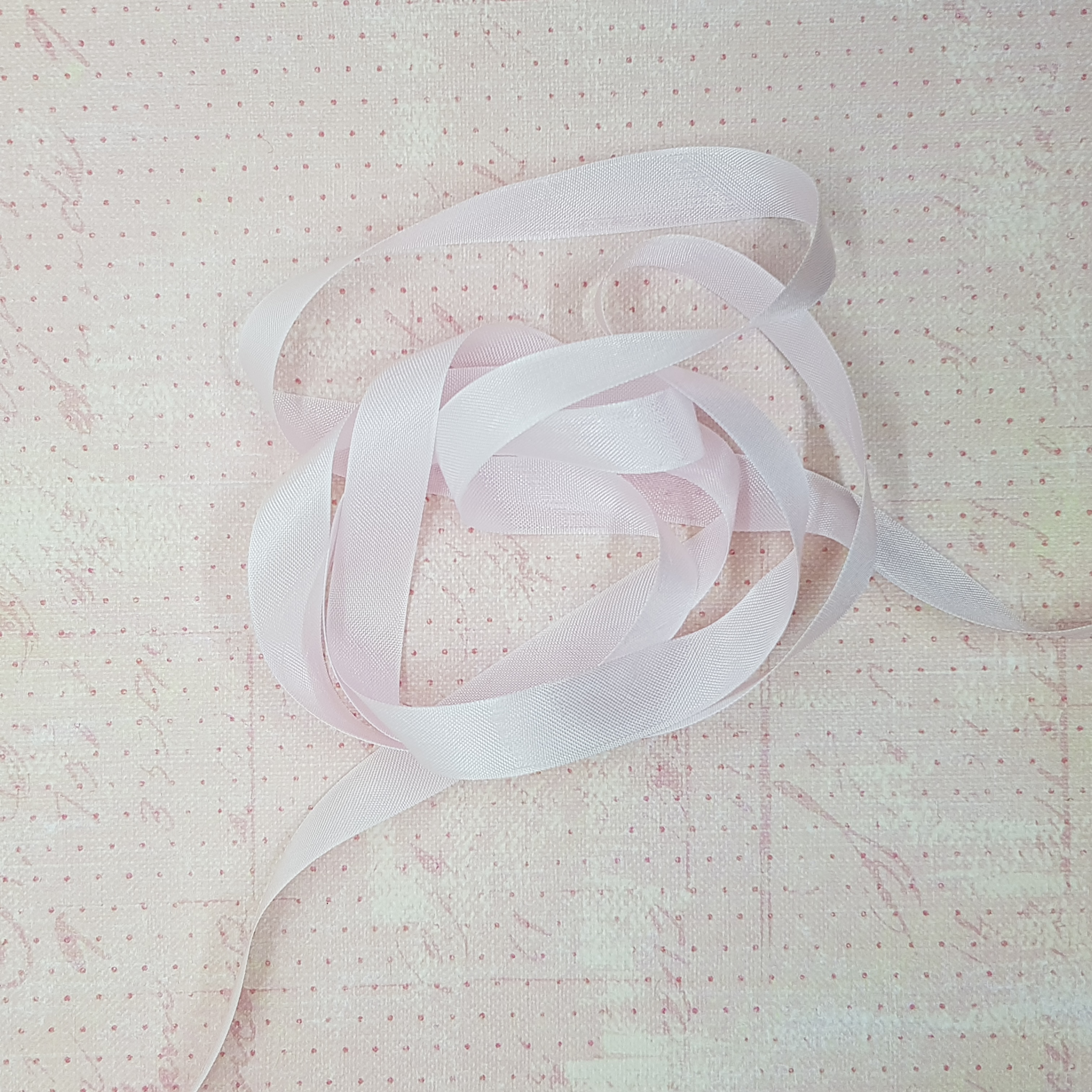 Шебби-лента Seam Binding Hug Snug 2.0, 14 мм, 90 см, цвет HSNG-124