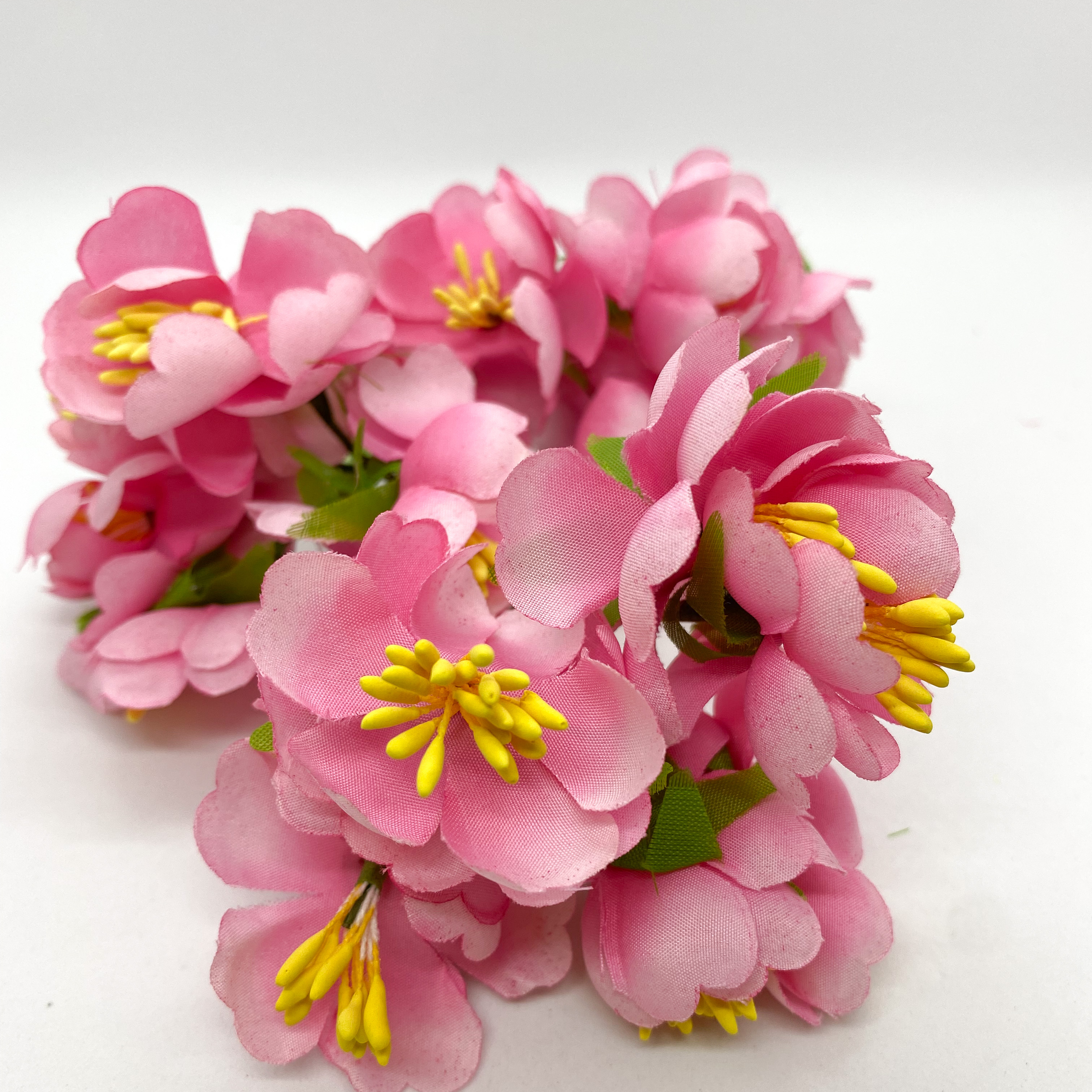 Набор тканевых декоративных цветочков, розового цвета, 6 шт.
