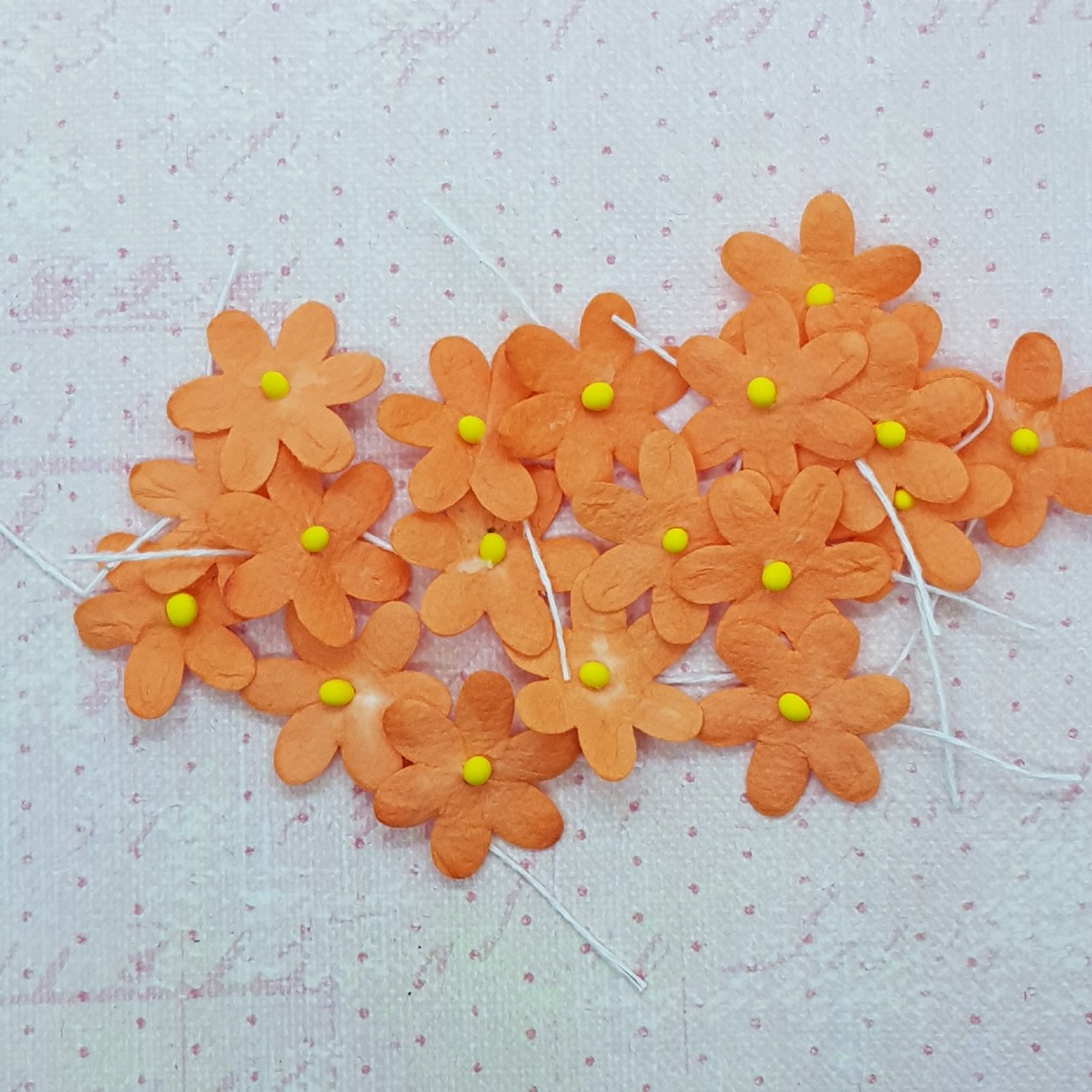 Набор плоских цветочков, персиковый, 1,5 см, 10 шт