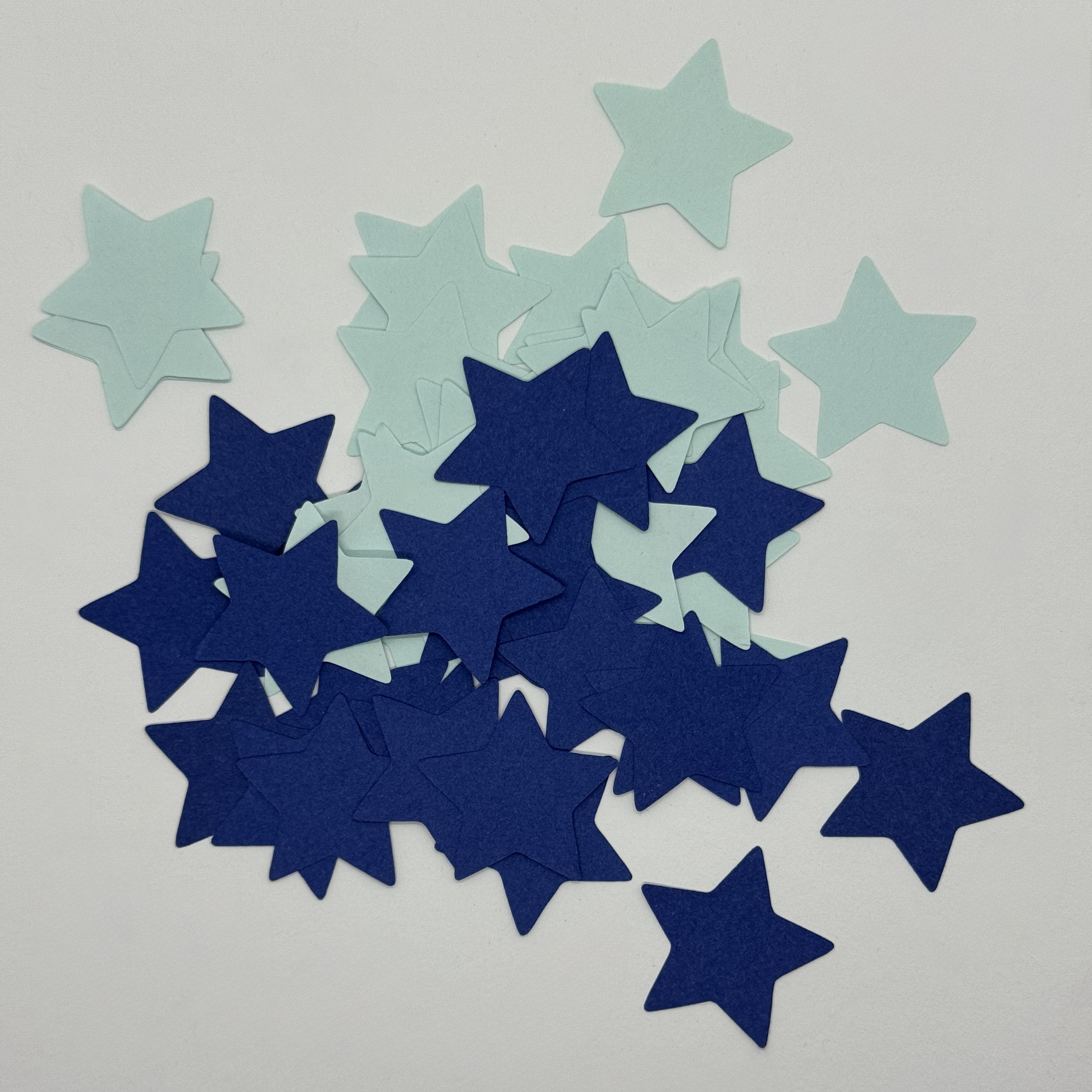 Набор вырубки Звезды, голубые и синие, 3 см, 50 шт.